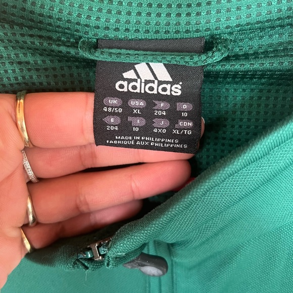 Men’s green and black clima cool Adidas Jacket size XL - Picture 3 of 5
